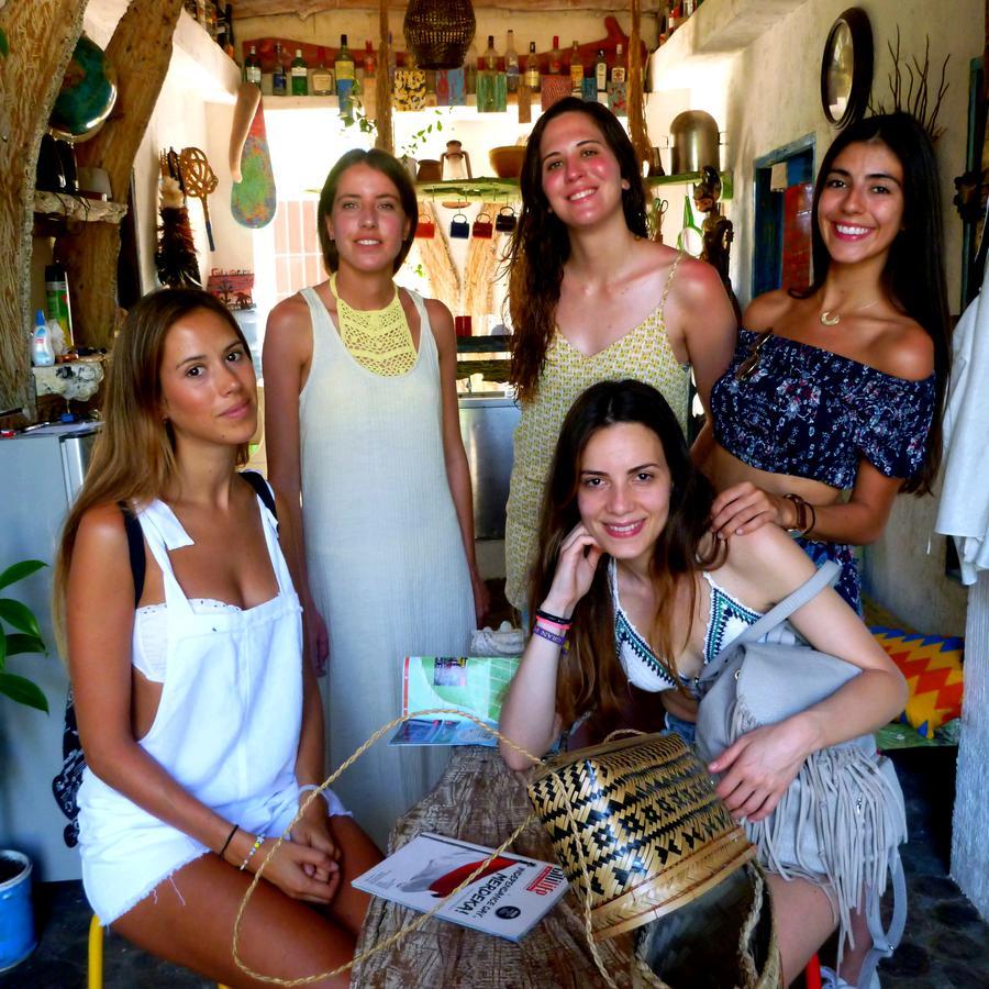Gipsy Backpackers Albergue Gili Trawangan Exterior foto